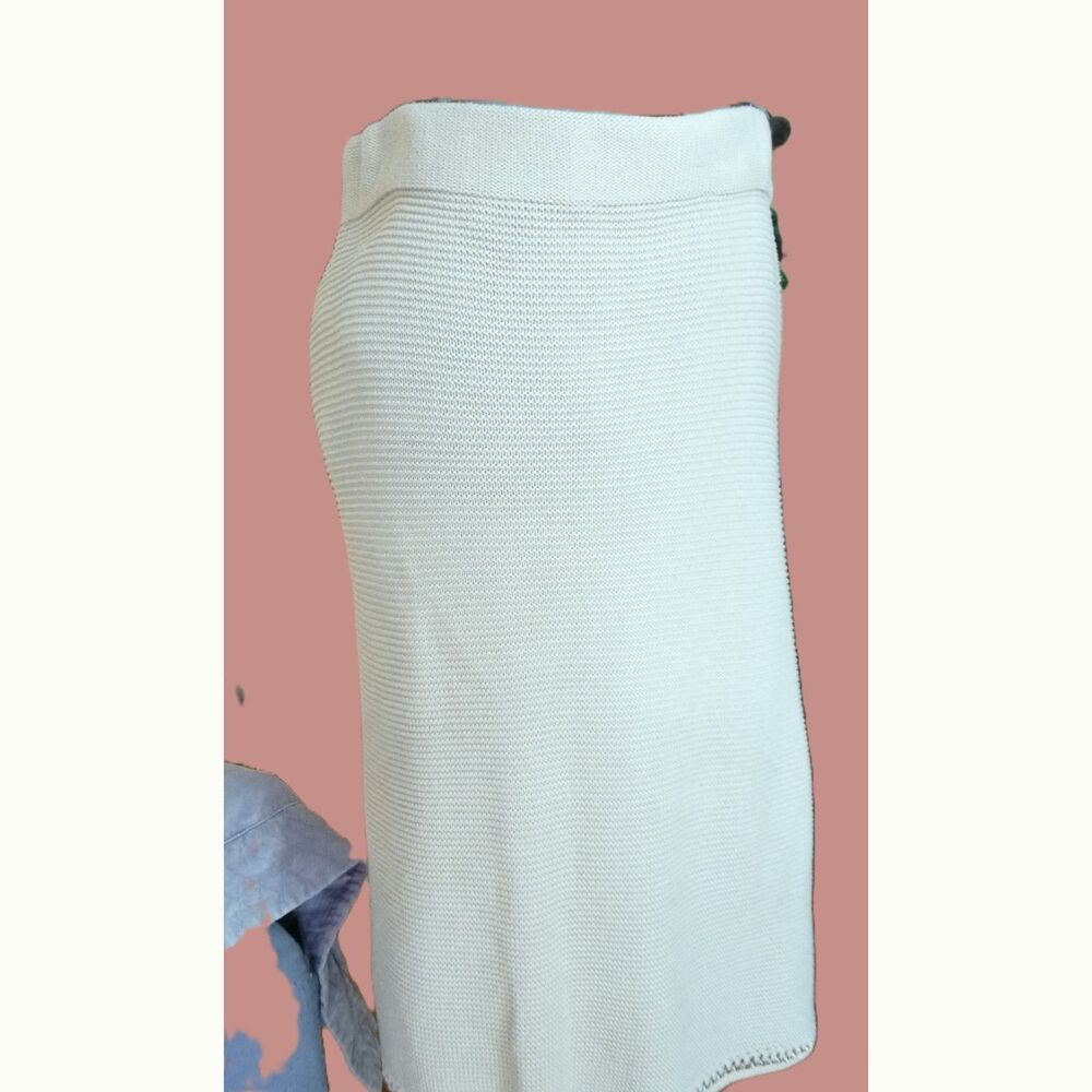 Lapis Sweater Knit Tan Elastic Waist skirt Gold chain crocheted hem XL